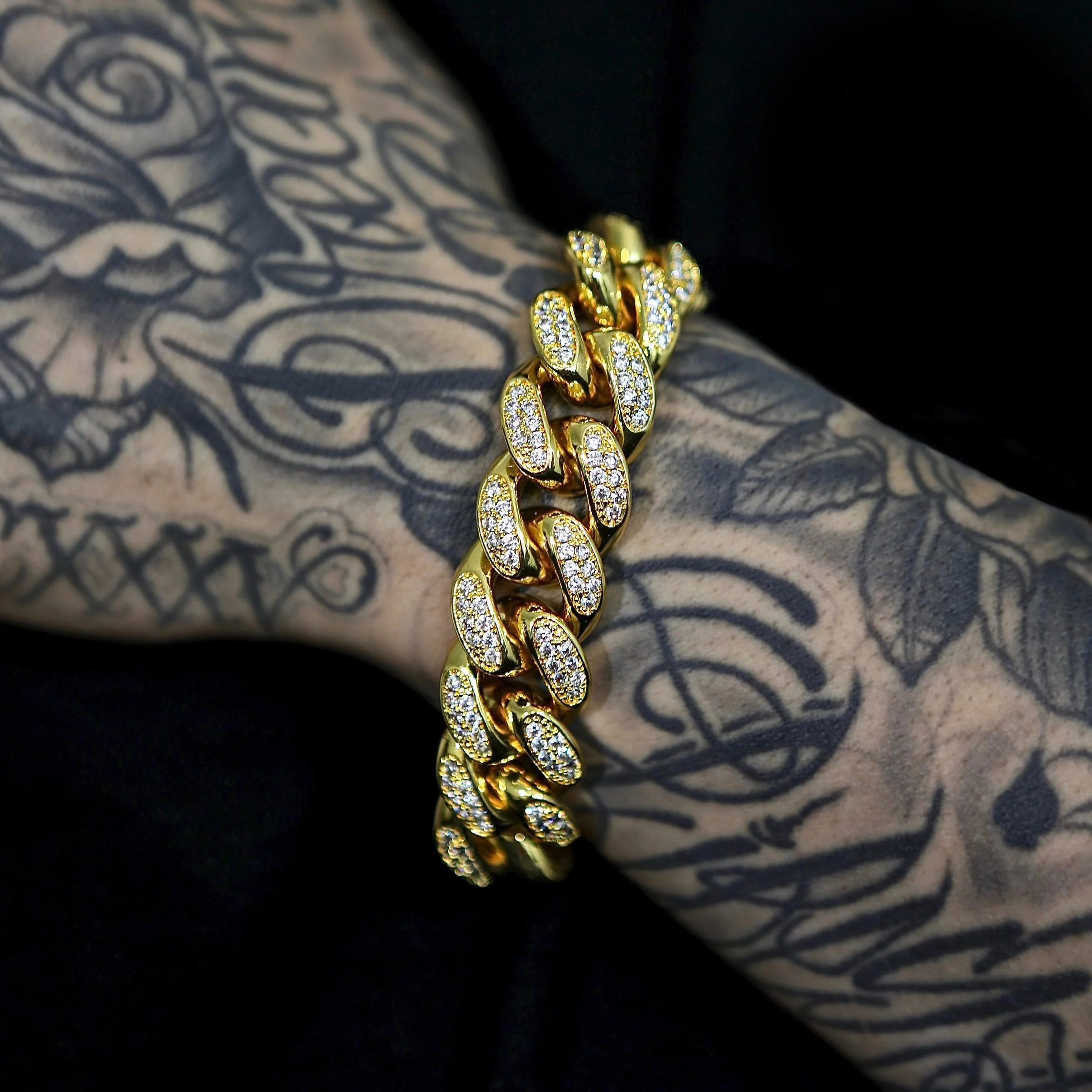 18mm Iced Out Miami Cuban Bracelet - Image 4