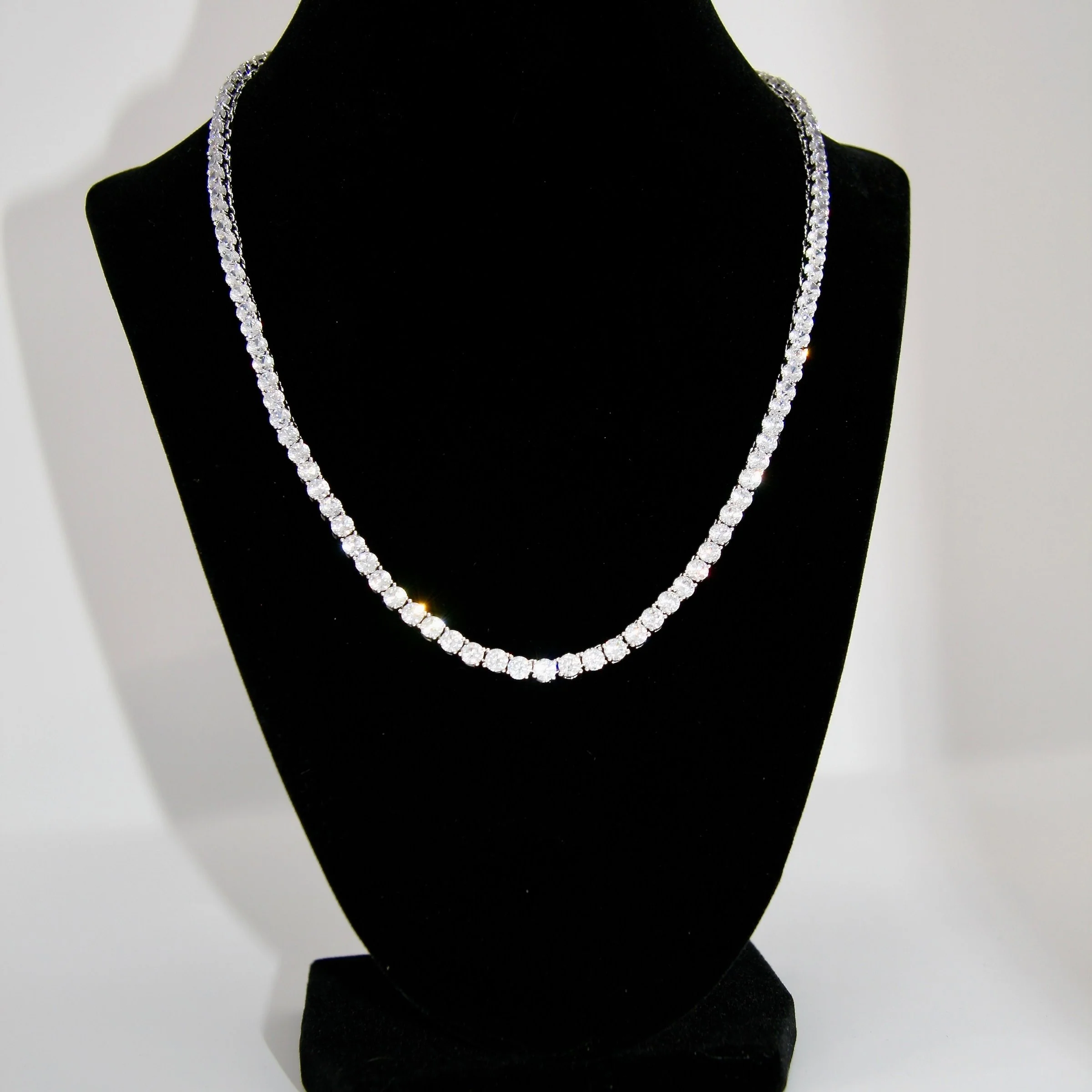 4mm White Gold Plated Tennis Chain - Image 3