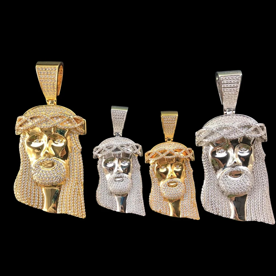 Jesus Pendant + Cuban Chain - Image 3